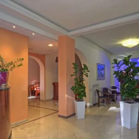 Firenze Hotel 2*