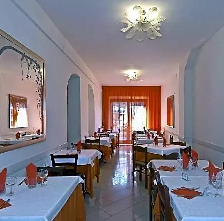 Firenze 2* Viareggio