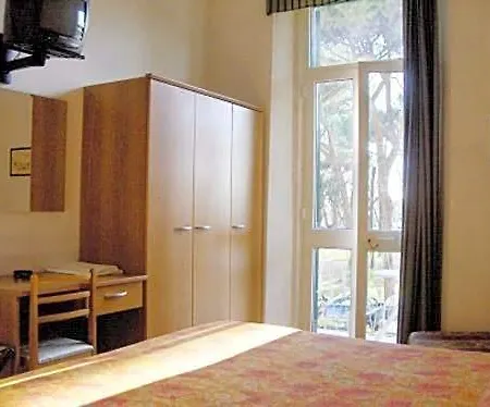 Firenze 2* Viareggio